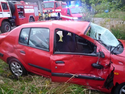 Na libereckém přejezdu narazil vlak do auta, zraněné jsou spolujezdkyně