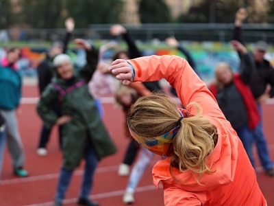 Hendikepovaní sportovci závodili na novém semilském stadionu