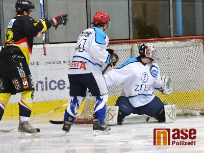 Hokejisté Lomnice podlehli České Lípě, přesto se drží na čele obou soutěží