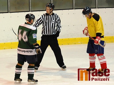 Hráči Performers těsně udolali Všeň a udrželi naději na stříbro