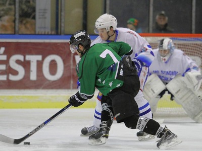 Hokejisté Vrchlabí porazili na nájezdy Draky z Bíliny