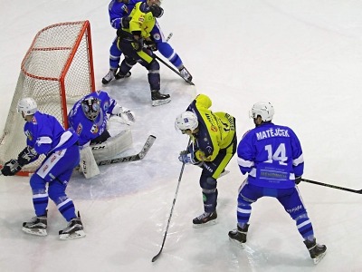 FOTO: V krkonošském derby ve Vrchlabí zvítězil po prodloužení Trutnov