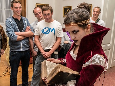 Hradozámecká noc se letos ponese v duchu scének ze života panstva