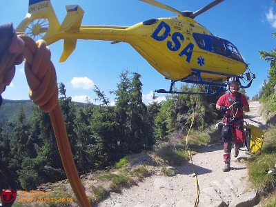 Horská služba zachraňovala zraněného turistu nad Obřím dolem