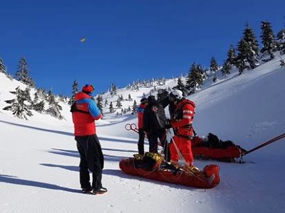 Členové horské služby zachraňovali turistu z Bílého Labe