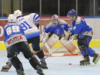 Inline hokejisté Vrchlabí přestříleli Lomnici