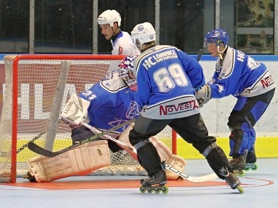 FOTO: Lomničtí inline hokejisté vyhráli ve Vrchlabí