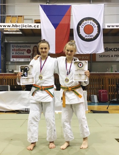 Julie a Lucie Zárybnické získaly v Jičíně mistrovské tituly