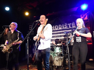 Schodiště zavítá do Jablonce v rámci Kupředu tour 2022