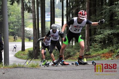 Obrazem: V Břízkách se jelo na kolečkových lyžích o mistrovské tituly
