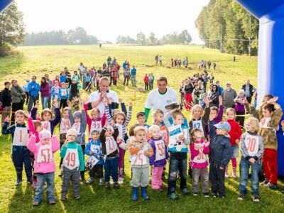 Slalom s chlebem si vyzkoušelo 150 závodníků, včetně Romana Šebrleho