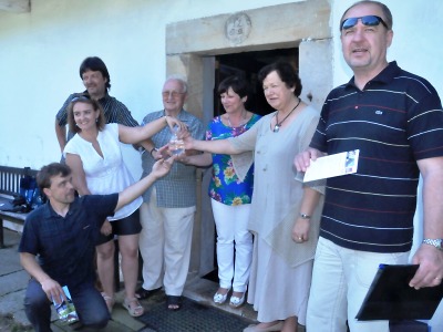 Na Dlaskově statku pokřtili průvodce lidovými stavbami Libereckého kraje