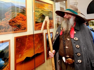 FOTO: Výstavu fotografa Břetislava Marka si přišel prohlédnout i Krakonoš