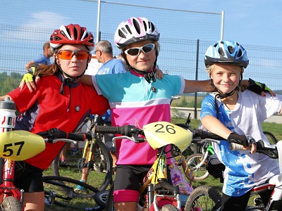 Obrazem: Závěrečný závod Krkonošského poháru cyklistů 2015