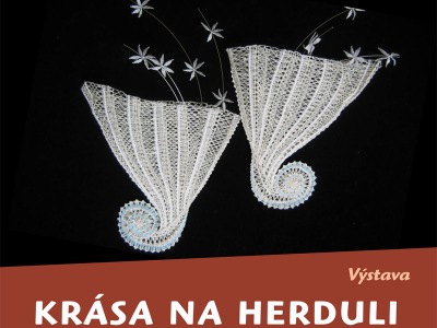 Do světa paličkované krásy zve nová výstava v Krkonošském muzeu