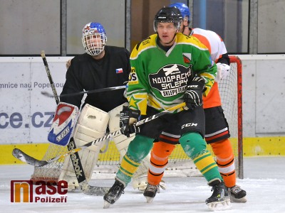 FOTO: V rámci Lomnické ligy se hrálo novopacké derby