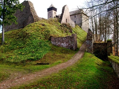 Hrad Litice přivítá po rekonstrukci první návštěvníky