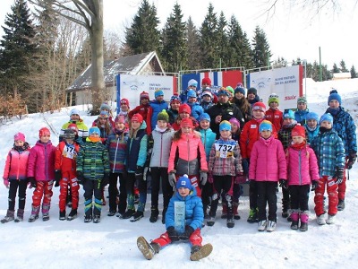 Lízátkových závodů se na Benecku zúčastnilo 131 malých lyžařů