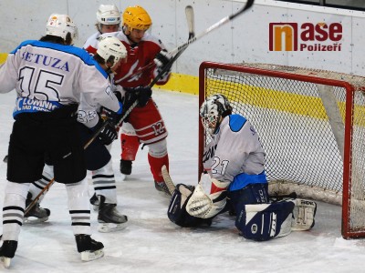Lomničtí hokejisté i podruhé v sezoně dobyli pražskou Tesla Arenu