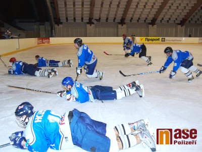 FOTO: Lomničtí jsou vítězem nadstavby krajské ligy