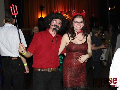 Obrazem: Maškarní bál v Nové Vsi