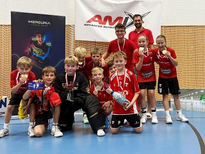 Florbalový Megavíkend přilákal do Semil celkem 25 týmů