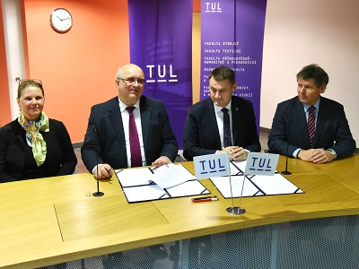 Liberecký kraj s univerzitou podepsaly memorandum