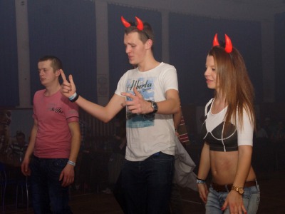 FOTO: Mikulášská disco v Bozkově potěšila nejen čertice a anděly