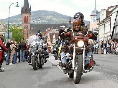 Obrazem: 13. Motorkářské požehnání ve Vrchlabí