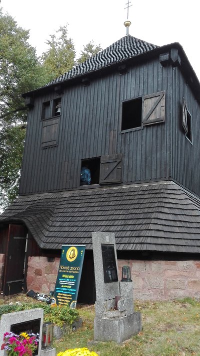 Sbírka za návrat lomnických zvonů pokračuje na adventních akcích