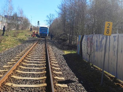 Osobní vlak srazil u Vesce muže, který pak vstal a odešel