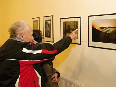FOTO: V jilemnickém muzeu zahájili výstavu Objektivem Zdenko Feyfara