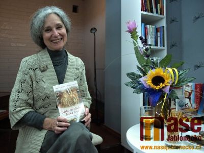 Láska nevládne, láska tvoří aneb Hledání cest k proměně společnosti