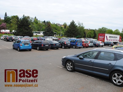 Nová místa k parkování v Turnově vzniknou na autobusovém nádraží