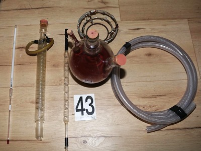 Semilští kriminalisté odhalili domácí laboratoř na výrobu pervitinu
