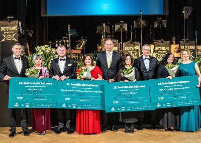 Osmnáctý benefiční ples hejtmana opět podpořil dobrou věc