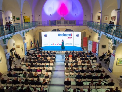 Veřejnost může opět nominovat osobnosti na udělení Pocty hejtmana