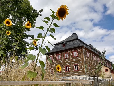 Podzimní pouť na Krásné přinese hudbu i řemeslné výrobky