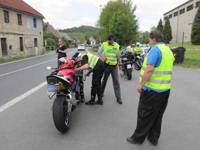 Policisté v Libereckém kraji dohlíželi o víkendu na motorkáře