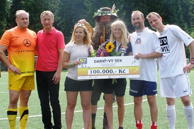 Šestý ročník Pomáháme fotbalem přinesl handicapovaným sto tisíc