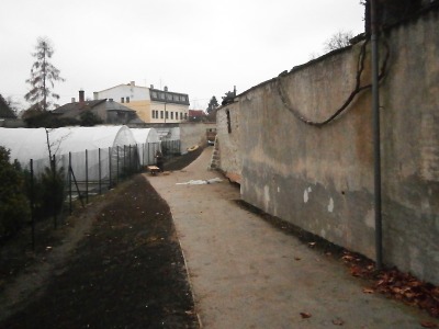 V Turnově otevřeli nový průchod nejen pro školáky