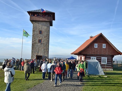 Obrazem: Oslava 4. výročí otevření rozhledny U borovice v Roprachticích