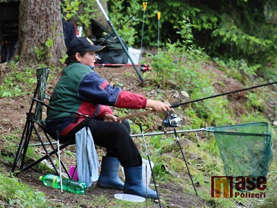 FOTO: Na lomnické nádrži Oborský soutěžili mladí rybáři