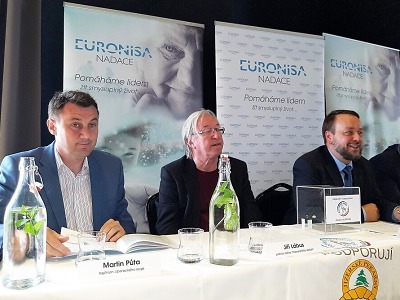 Dražba uměleckých děl Nadace Euronisa vynesla přes 800 tisíc korun