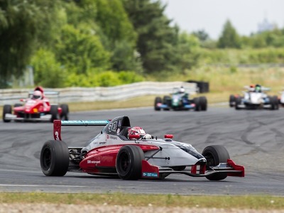 Jezdec košťálovského týmu David Freiburghaus zažil polské žně