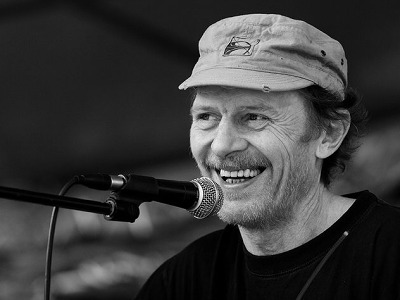 Do Jilemnice přijede zahrát Jiří Schmitzer