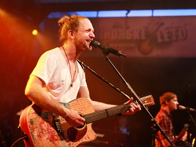 Sedmihorské léto 2018 pokračovalo koncerty Tomáše Kluse a AG Flek