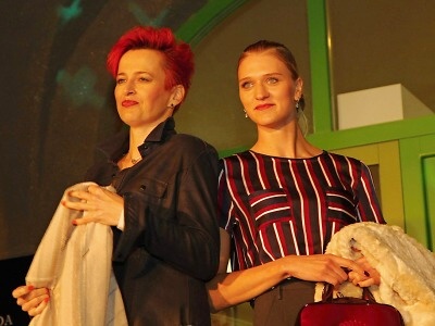 FOTO: U vrchlabského náměstí se odehrávala módní přehlídka