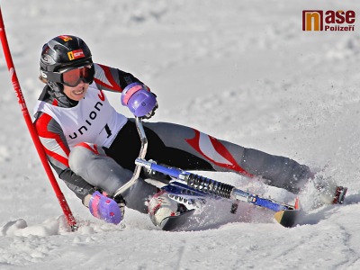 Šampionát skibobistů ovládla sourozenecká dvojice Housových
