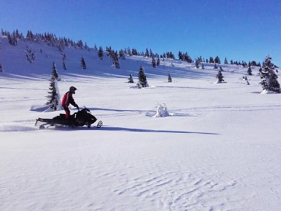 Strážci provádějí rozsáhlé kontroly skútrů na území KRNAP